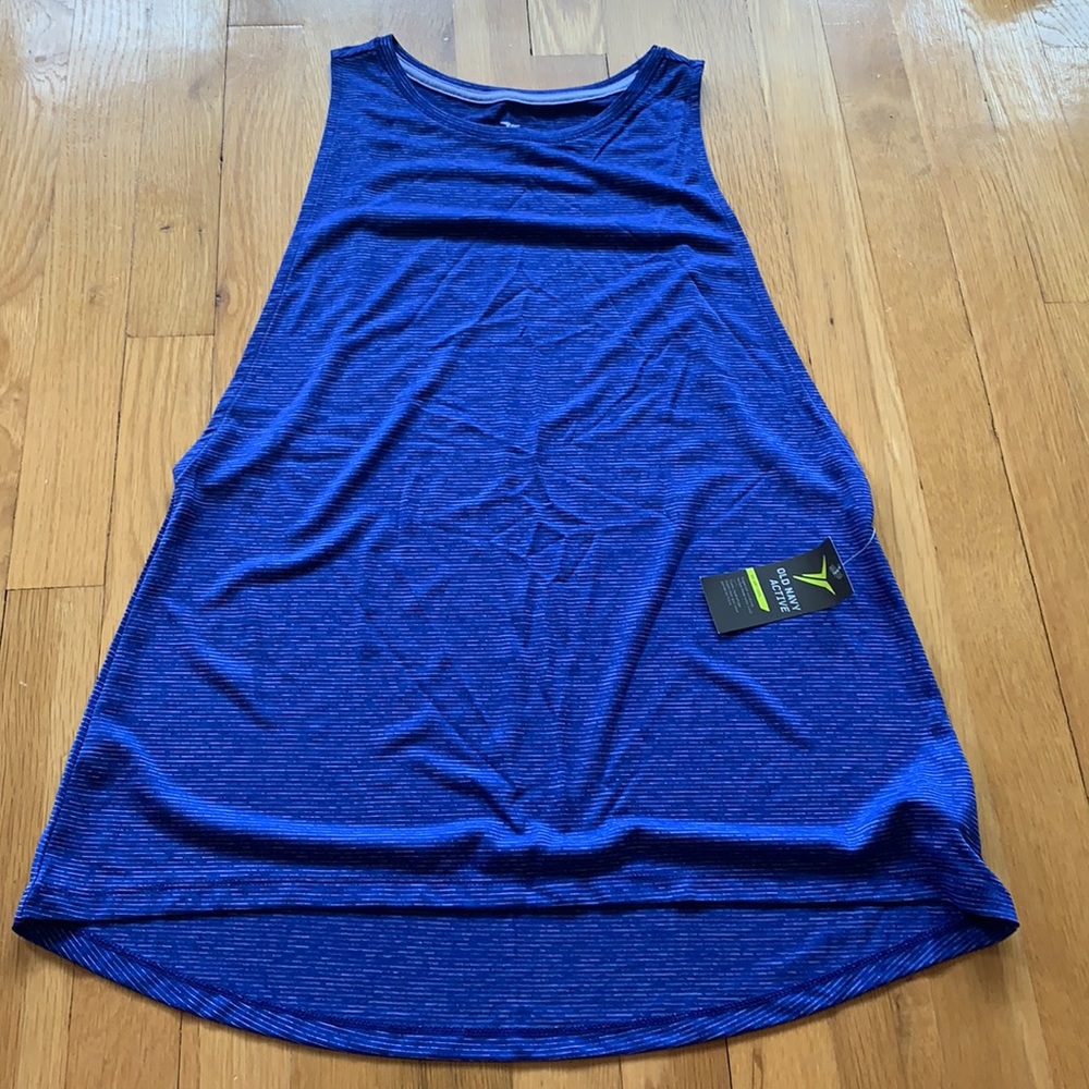 Old Navy Active women’s tank top